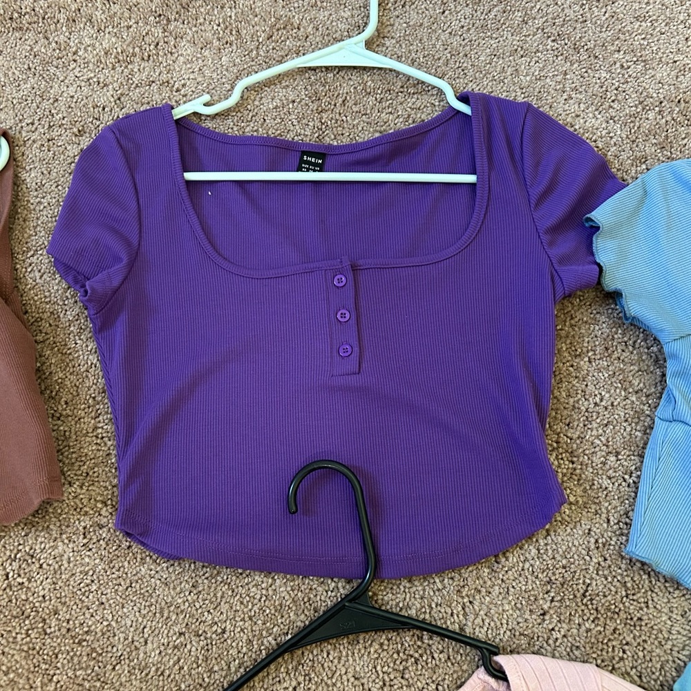 Women/junior crop top Bundle - Picture 9 of 16